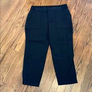 ATHLETA Trekkie Crop Pant